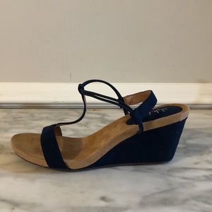 NWOT Navy Wedge Sandals Size 6.5